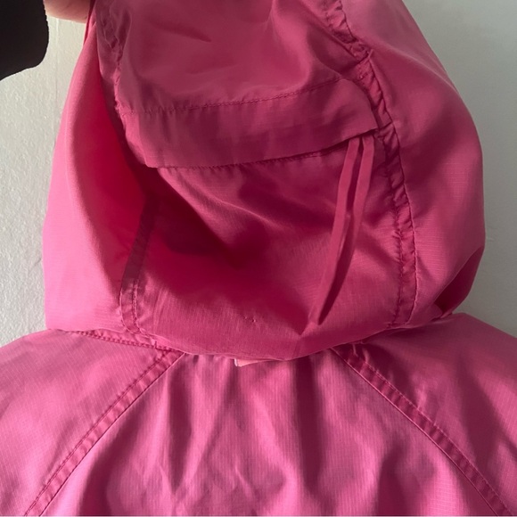 L.L. Bean Pink Lightweight Windbreaker Jacket Size Large - Picture 8 of 9